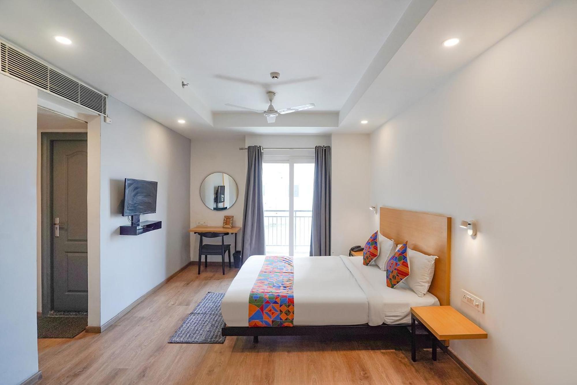 Fabhotel Prime Cloud 9 Ghaziabad Exterior photo