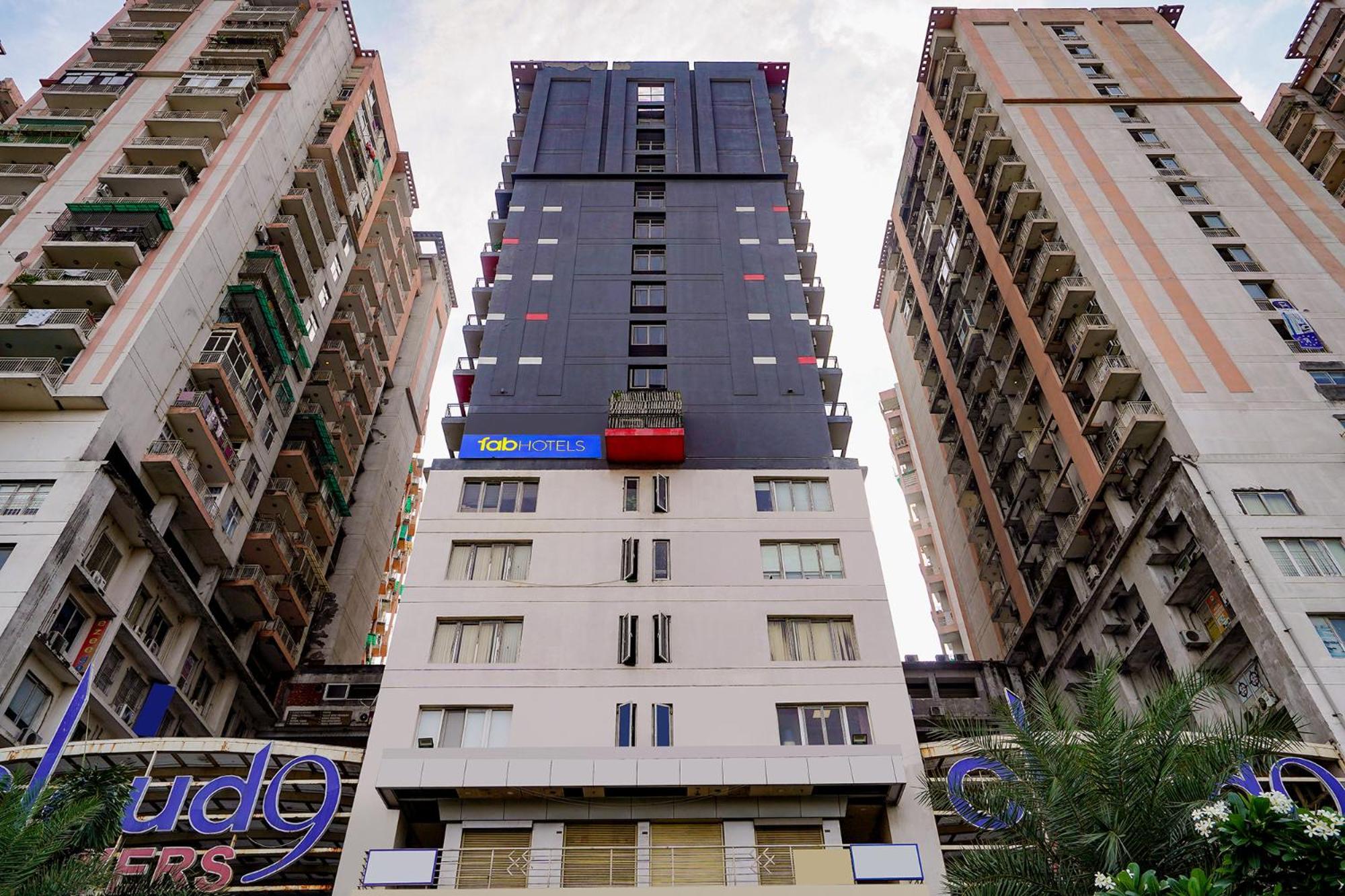 Fabhotel Prime Cloud 9 Ghaziabad Exterior photo